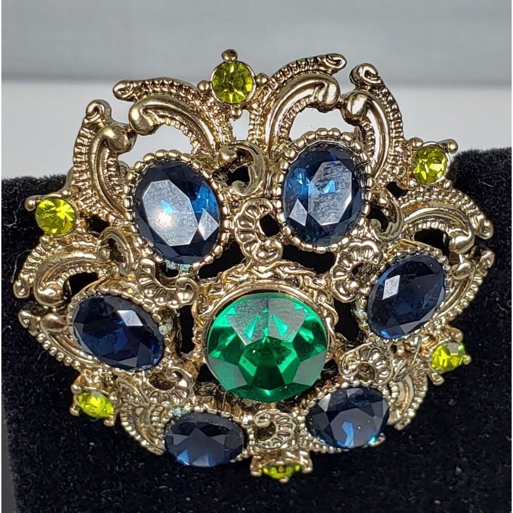 VTG Seqin Brand Dome Brooch Faceted Rhinestones Green Blue Gold Tone Open Work - Picture 9 of 16